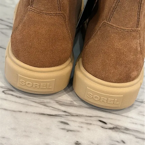NIB SOREL Women's Waterproof Suede Boots