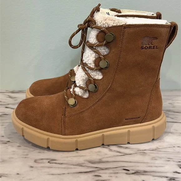 NIB SOREL Women's Waterproof Suede Boots