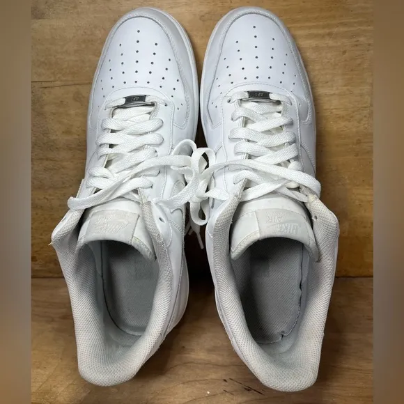 Nike Air Force 1 One ‘07 Mens Size 13 Shoes Sneakers Triple White 315122-111