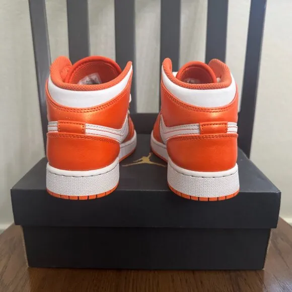 Nike Air Jordan 1 Mid LE (GS) Sneakers – Youth Size 4 Boys, Electro Orange