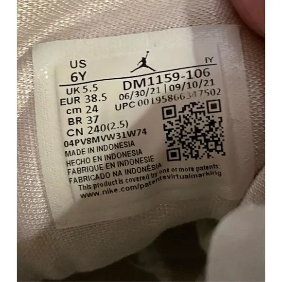 Nike Air Jordan (GS) White &amp; Red Shoes DM1159 106 Size 6Y YOUTH/KIDS