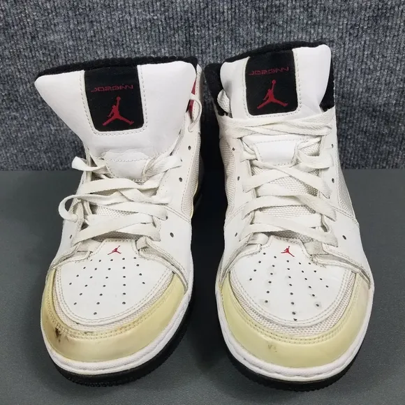 Nike Air Jordan Ol School White/Varsity Red/Black (331820-161) Size 6Y