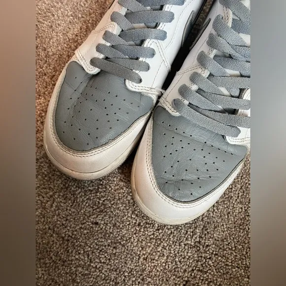 Nike Air Jordan Sneakers Gray White Size EUR 40 US Youth 7Y Womens 8.5