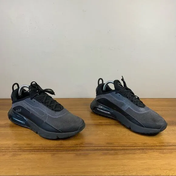 Nike Air Max 2090 Black Anthracite Youth Sneaker Size 6.5Y