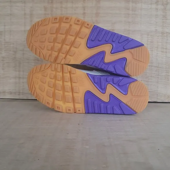 Nike Air Max 90 Citron Tint Action Grape White Sneakers Size 6.5Y Women's 8 New