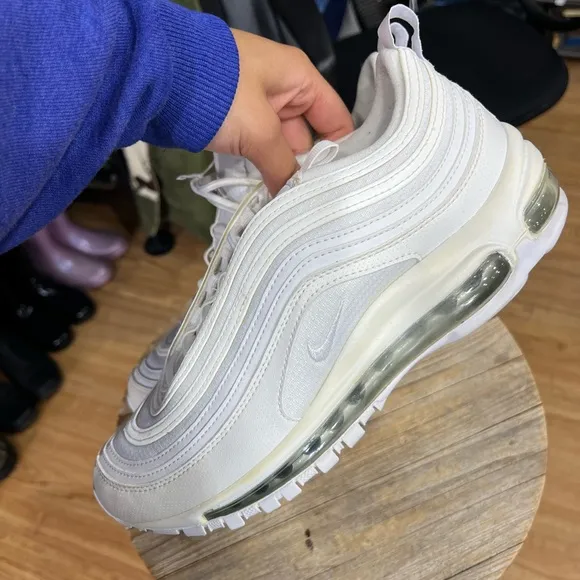 Nike Air Max 97 Mens Size 7Y White Wolf Gray Athletic Shoes 921826-101