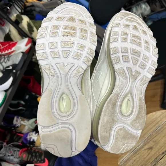 Nike Air Max 97 Mens Size 7Y White Wolf Gray Athletic Shoes 921826-101