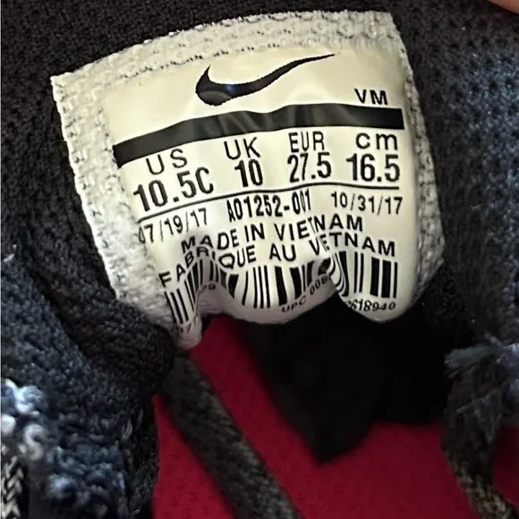 Nike Air Max Black and Pink Sneakers (little girls size 10.5c)