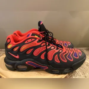 Nike Air Max Plus Drift All Day Black Bright Crimson Men’s Size 11 FD4290-003