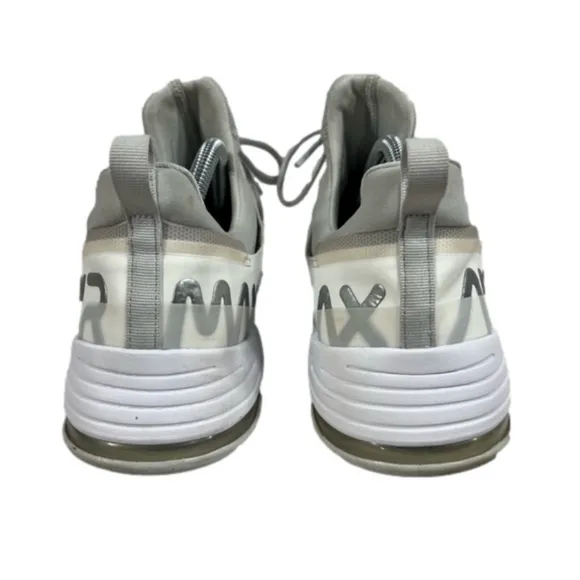 Nike Air Max Women's Bella TR 3 Sneaker Size 11 White Gray