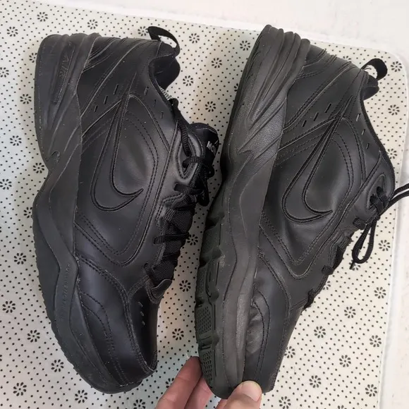 NIKE AIR MONARCH FULL LENGTH AIR MENS BLACK LACE UP SNEAKERS 11.5 4E