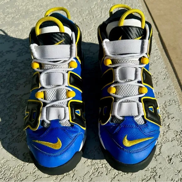 Nike Air More Uptempo Peace, Love, and Basketball - Size 9 Men’s (DC1399-400)
