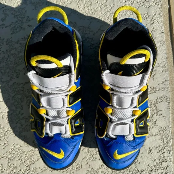 Nike Air More Uptempo Peace, Love, and Basketball - Size 9 Men’s (DC1399-400)
