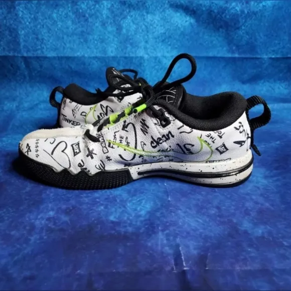 Nike Air Sesh All Over Print Pure Platinum Mens Size 7 Women's 8.5 Dance Shoes