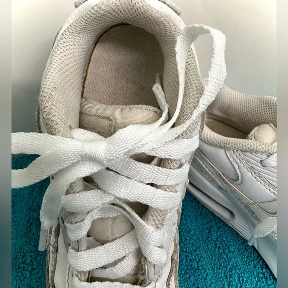 Nike Air  White Tennis Shoes