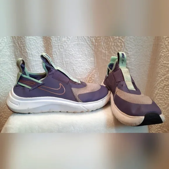 Nike Air Zoom Arcadia Big Kids Running Shoes size 6Y Purple White Outdoor