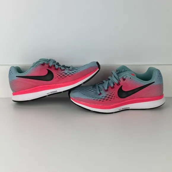 Nike Air Zoom Pegasus 34 Running Shoes – Women’s Size 7