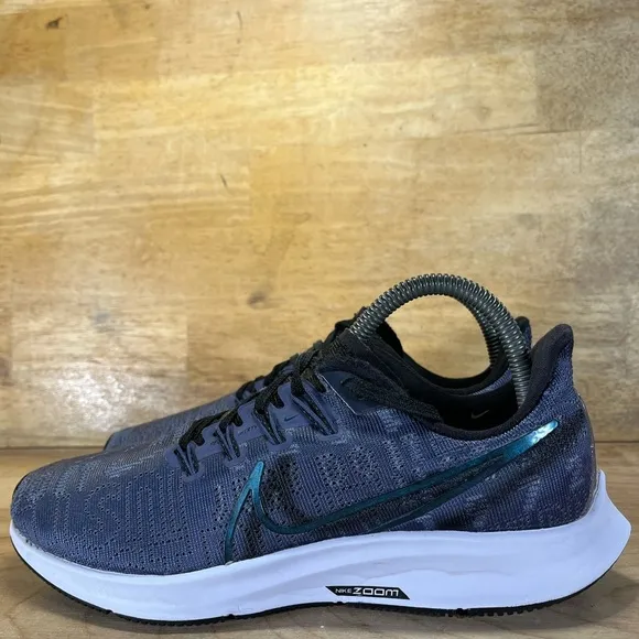 Nike Air Zoom Pegasus 36 PRM Rise Womens Size 7.5 Running Shoes Sanded Purple