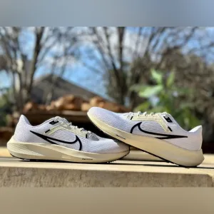 Nike Air Zoom Pegasus 40 White Coconut Milk - Size 9.5 Men’s, 11 Women’s