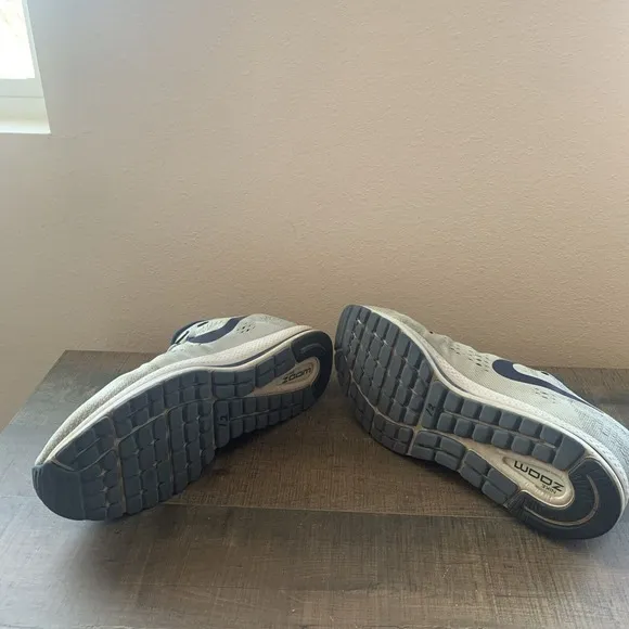 Nike Air Zoom Vomero 12 Grey Blue Mens Sneakers Running Shoes 887026-041 Size 14