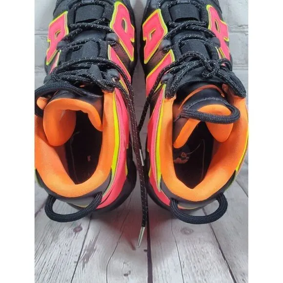 NIKE AIR MORE UNTEMPO HOT PUNCH Women's Size 10