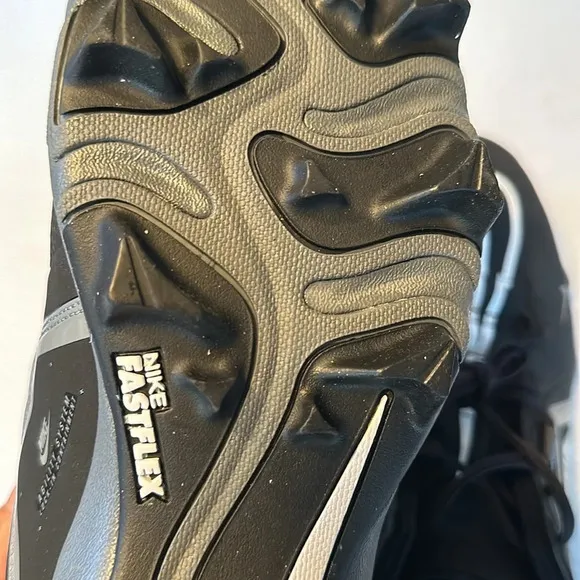 Nike Alpha Menace 3 Shark football cleats, 13 wide, NWT (no box), sports