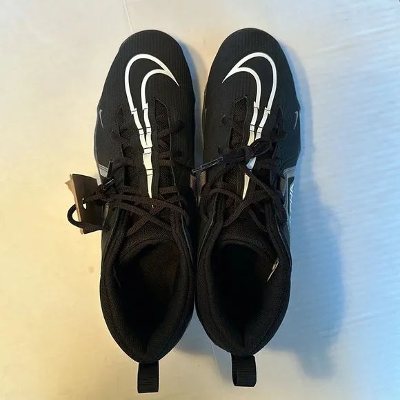 Nike Alpha Menace 3 Shark football cleats, 13 wide, NWT (no box), sports