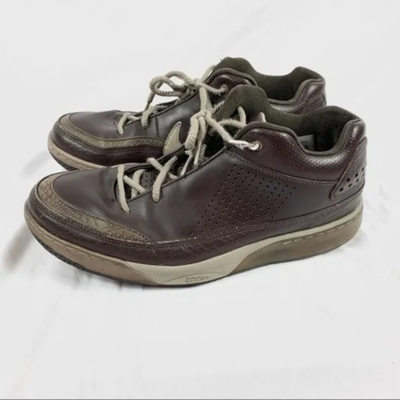 Nike Basketball Men’s walking Shoes Brown Sz 11