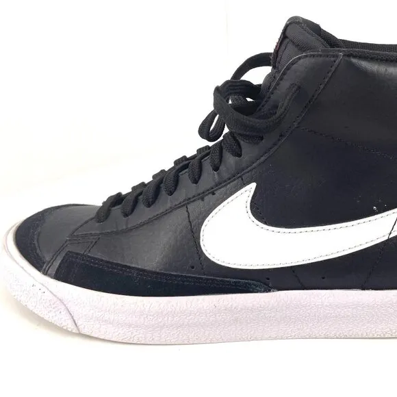 Nike Blazer Mid 77 Boys Size 7Y Black White Athletic Shoes Sneakers DA4086-002