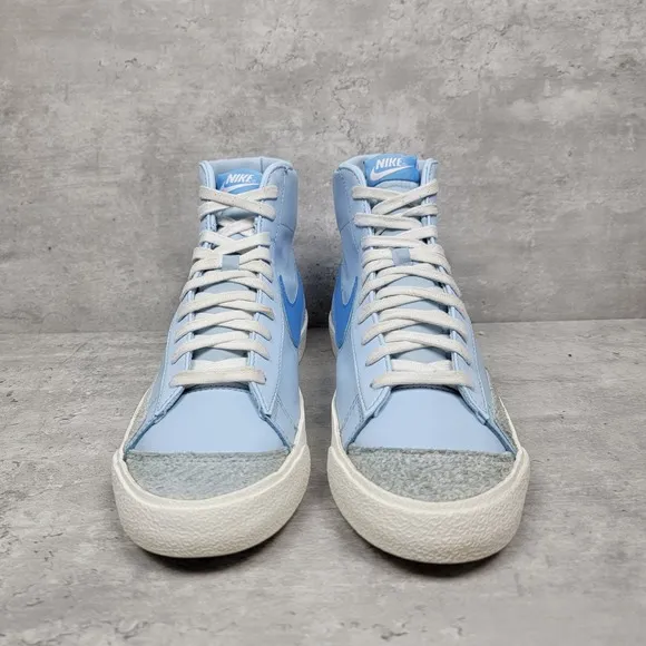 Nike Blazer Mid 77 Vintage Mens 9.5 Celestine Blue FD0304-400 Athletic Sneakers