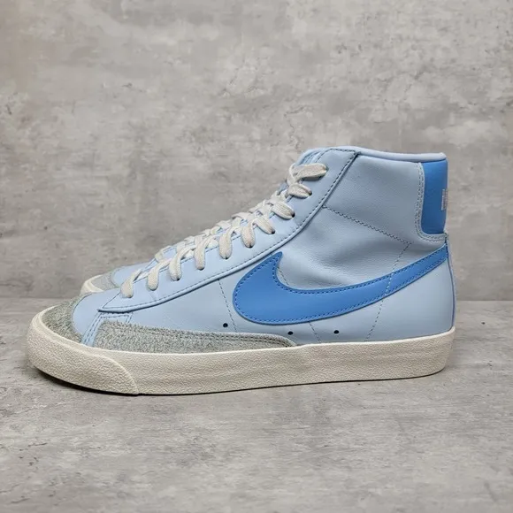 Nike Blazer Mid 77 Vintage Mens 9.5 Celestine Blue FD0304-400 Athletic Sneakers
