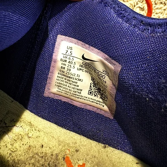 Nike Blue and Orange Sneakers with Sock-Like Fit Gatorade x PG 4 EP Grape
