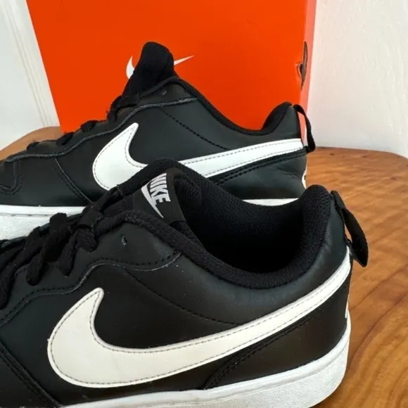Nike Court Borough Grade School Youth Boy 6Y Activewear Running Shoes Sneakers