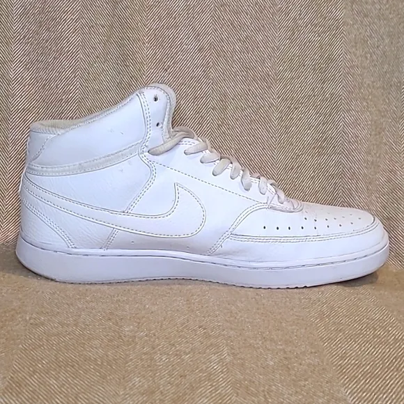 Nike Court Vision Mid All White Size 9