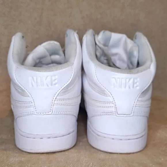 Nike Court Vision Mid All White Size 9