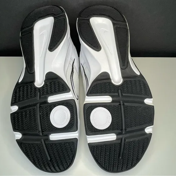 Nike Defy All Day Running/Walking Sneaker Shoes  DJ1196-102 Size 9 Men