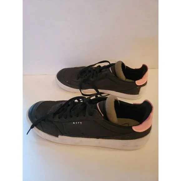 Nike Drop-Type N354 Men's Black/Pink Zinnias Lace Up Tennis Shoes Size 10