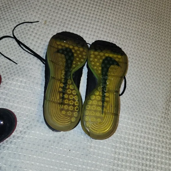 NIKE EUC MENS SIZE 10 ZOOM ALL OUT FLYKNIT RUNNING SNEAKERS SHOES