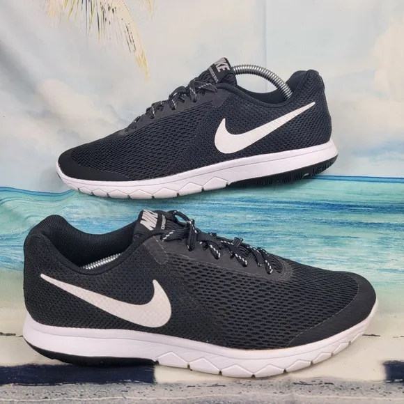 Nike Flex Experience RN Womens 9
