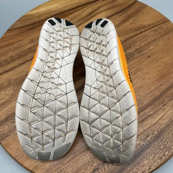 Nike Free RN Flyknit Shoes Womens Size 7.5 Orange Running Comfort Sneaker