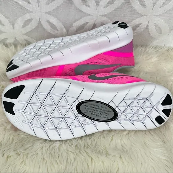 Nike Free RN GS Barbie Pink Blast Running Sneakers Youth Size 7