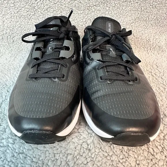 Nike Infinity Pro 2 Spikeless Golf Shoes Men's size 10 Black White Golfing Shoes