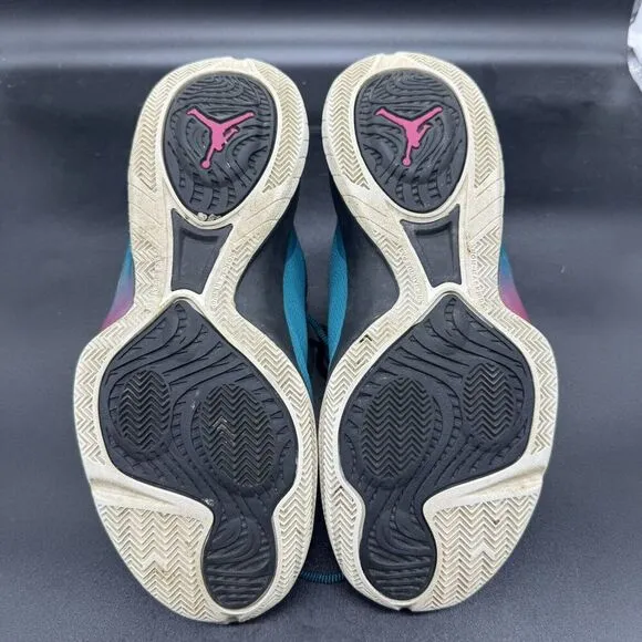 NIKE JORDAN CP3.VIII Low Top Blue Teal Pink Youth SIZE 7Y Womens size 8.5 EUC