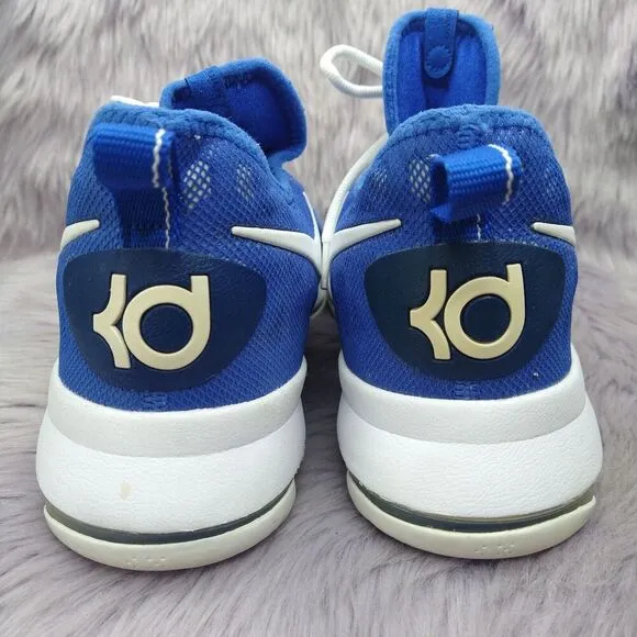 Nike KD 9 Kevin Durant Sneakers Mens Size 9.5 White Blue 843392-411