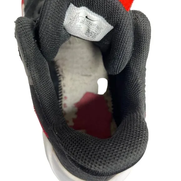 Nike KD Trey 5 IX Kevin Durant Sneakers Shoes Boys Black Red Size 7.5