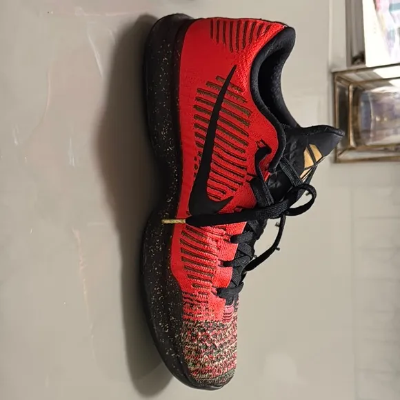 Nike Kobe 10 Elite - Christmas