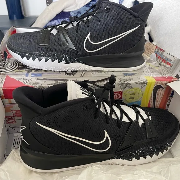 Nike kyrie 7 TB promo black and white basketball shoes men’s size 18