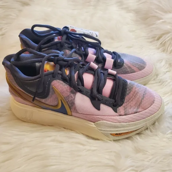 Nike Kyrie 8 All-Star Week DV1194-600 - pink/purple