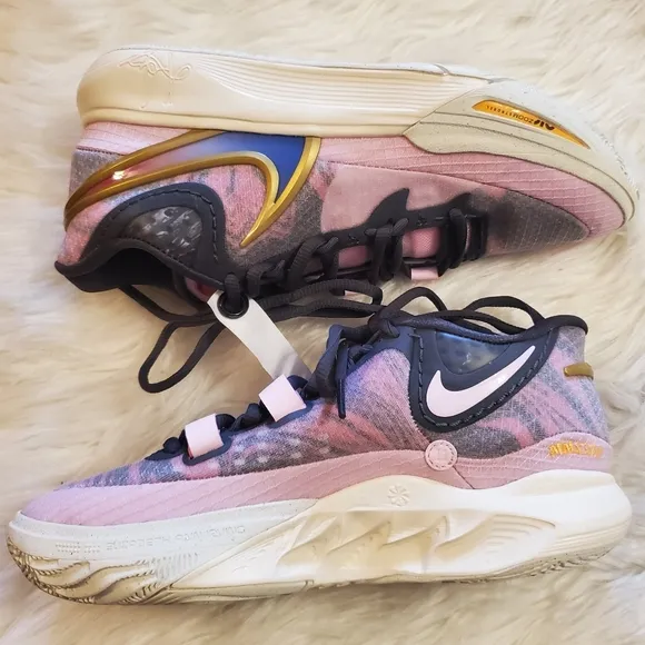 Nike Kyrie 8 All-Star Week DV1194-600 - pink/purple