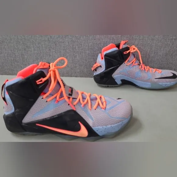 Nike LeBron XII 12 Easter (GS) Basketball Shoes Size 13 Used Exc MSRP $200